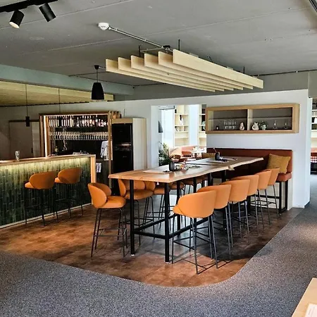 Jufa Ξενοδοχείο *